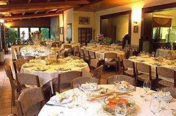 Hotel Ristorante Giordano Cavernago Esterno foto